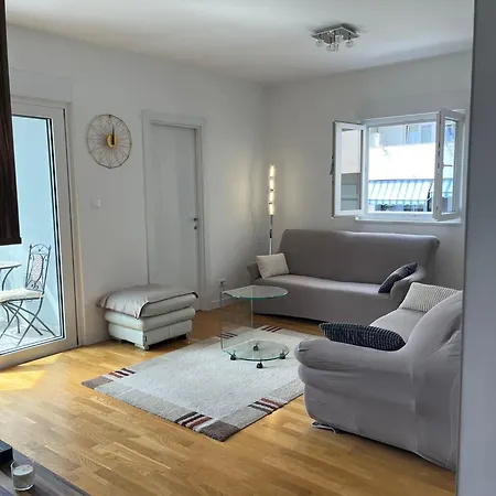 Ivan Apartamento